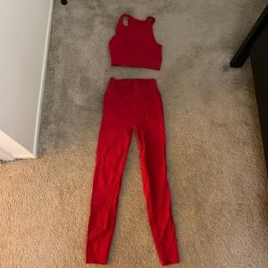 Fabletics seamless leggings set cherry red